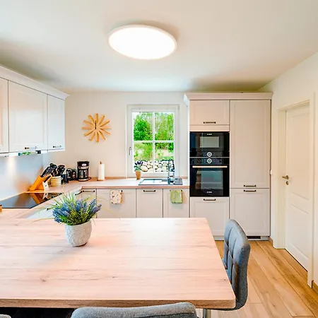 Casa de Férias Kramerhof Ruegenblick Nr 14 *